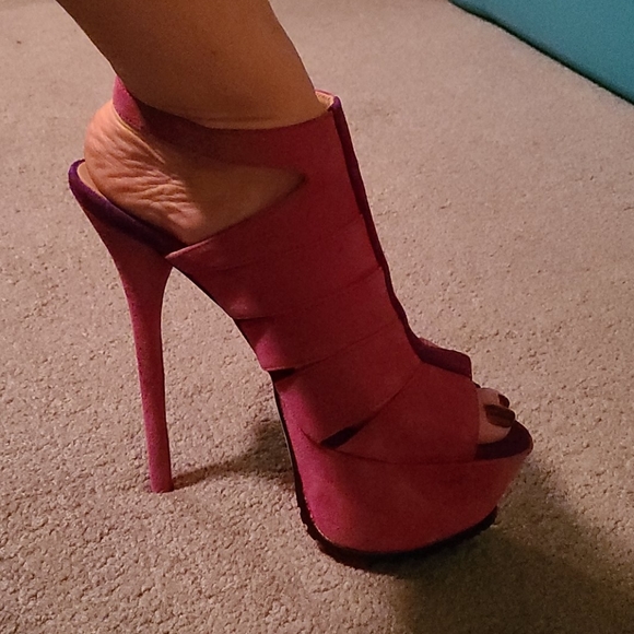 Cento111undici platform stiletto - Picture 2 of 9